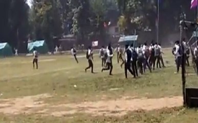 अनंतनाग: कॉलेज में तिरंगा फहराने के बाद हुआ बवाल