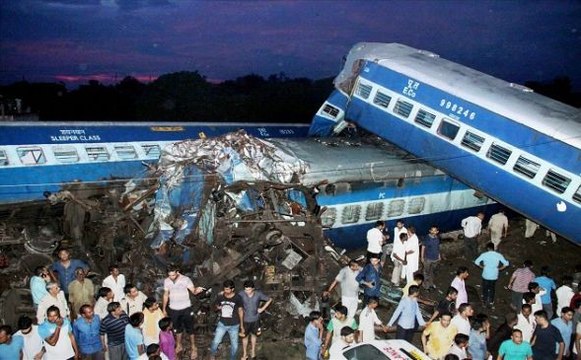 मुजफ्फरनगर रेल हादसा :आखिर इस हादसे का जिम्मेदार कौन?