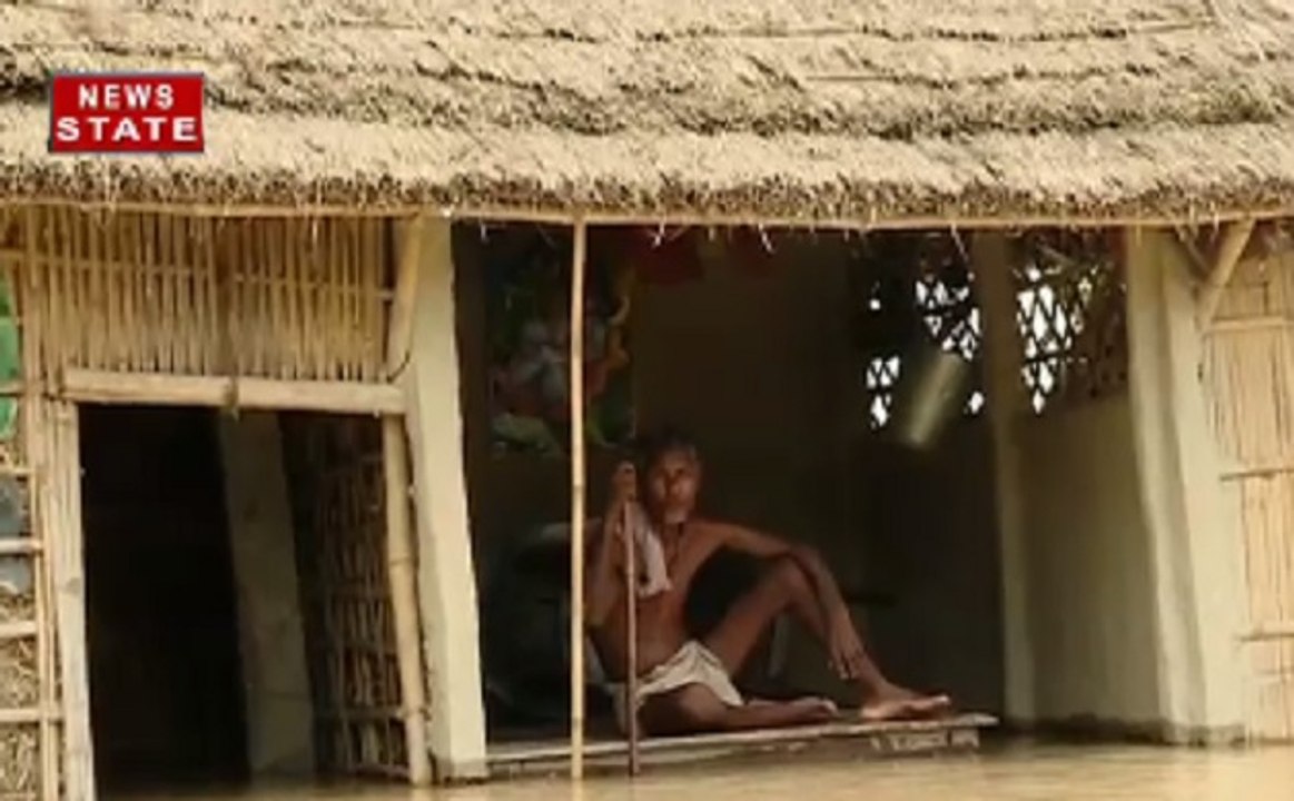 बिहार के 12 जिले बाढ़ से बुरी तरह प्रभावित