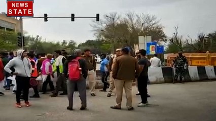 CAA Protest: महामाया फ्लाईओवर से कालिंदी कुंज जाने वाला रास्‍ता खुलने की खबर अफवाह निकली, नहीं खुला रास्‍ता