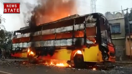 Jharkhand: बीच सड़क अचानक चलती बस में लगी भीषण आग, शॉर्ट सर्किट बनी वजह