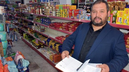 Bakkal müşterilerinin 6 bin lira borcunu sildi