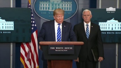 Trump sugiere tratar coronavirus con "inyección de desinfectante"