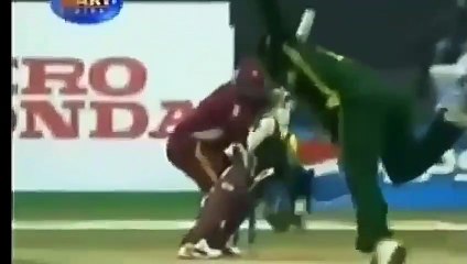 shoaib akhtar top 3 bouncer