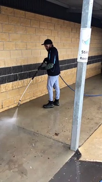 Pressure Cleaning Services in Melbourne |  Pristine Property Cleaning