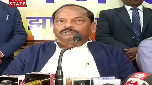 Jharkhand Result: झारखंड चुनाव में कांग्रेस से हार के बाद रघुबर दास का इस्तीफा, प्रेस कॉन्फ्रेस कर कहा- बीजेपी की हार मेरी हार