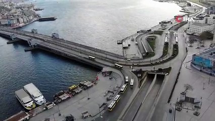 Eminönü Meydanı sessizliğe büründü