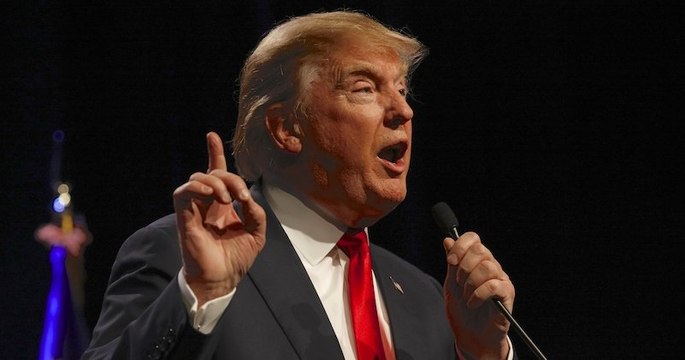 Coronavirus : Trump propose des traitements aux UV et des injections de désinfectant pour soigner les malades
