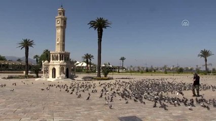 Kısıtlamanın ikinci gününde cadde ve sokaklar sakin
