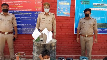पुलिस ने किया कच्ची शराब फैक्ट्री का भंडाफोड़
