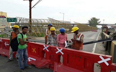 यूपी: गाजियाबाद में हिंडन पुल में आई दरार