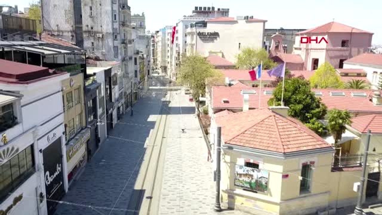 İSTİKLAL CADDESİ'NDEKİ SAKİNLİK HAVADAN GÖRÜNTÜLENDİ