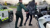 La Guardia Civil detiene a cuatro personas que viajaban en dos coches