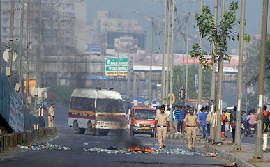 भीमा-कोरेगांव हिंसा के बाद दलित संगठनों ने बुलाया महाराष्ट्र बंद