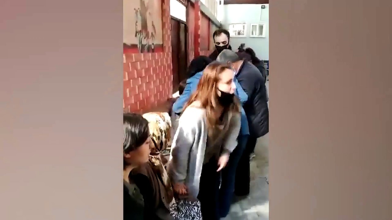 Ölüm orucunda hayatını kaybeden Mustafa Koçak'ın ablası feryat etti: 'Ona ölüm nasıl yakışır baba'