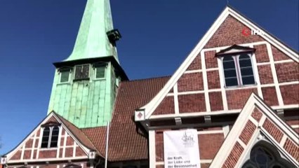 - Kilise ile camiden "Hoşgörü" programı- Bergedorf Kocatepe Camii'nde ilk kez dışarıya sesli ezan...