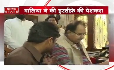 दिल्ली एमसीडी चुनाव: एके वालिया ने कांग्रेस से इस्तीफे की पेशकश की