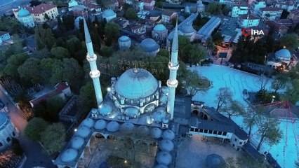 Ramazan’ın ilk iftarında Eyüpsultan Camii boş kaldı
