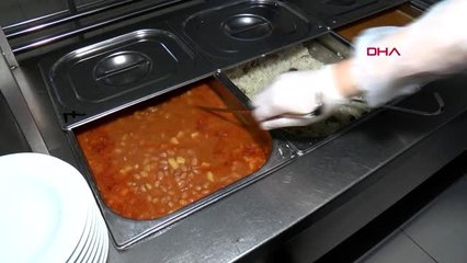 ANTALYA Sağlık çalışanları ilk iftarı ailelerinden uzak yaptı