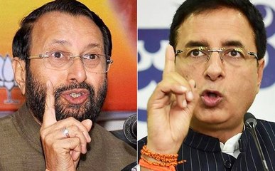 कर्नाटक चुनाव: बेंगलुरू के फ्लैट में मिले 'फर्जी' वोटर ID