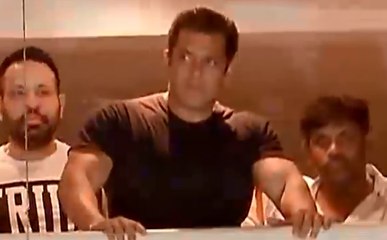 सलमान खान जमानत मिलने के बाद जेल से पहुंचे घर