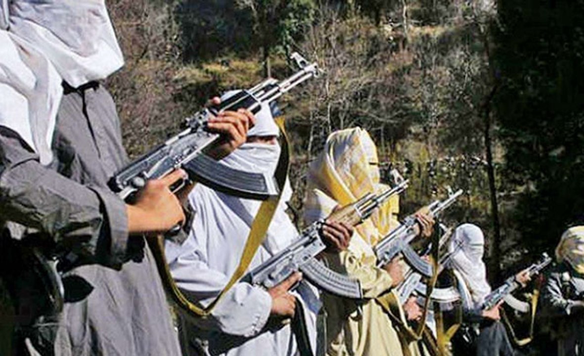 लश्कर की बड़ी साजिश का खुलासा, 450 लड़ाके तैयार