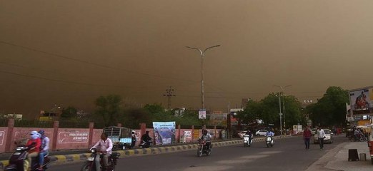 यूपी और राजस्थान में आंधी-तूफान से 46 लोगों की मौत