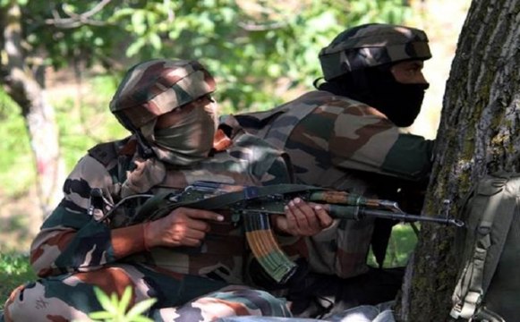 जम्मू-कश्मीर: श्रीनगर में सुरक्षाबलों और आतंकियों के बीच मुठभेड़, 2 आतंकी ढेर