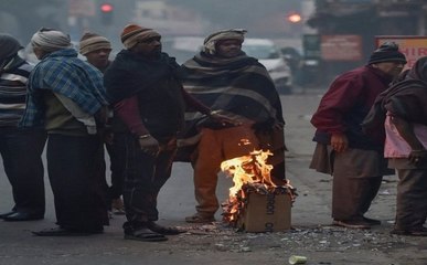 उत्तर भारत में बढ़ी ठंड, चीन से लेकर अमेरिका तक 'स्नो अटैक'