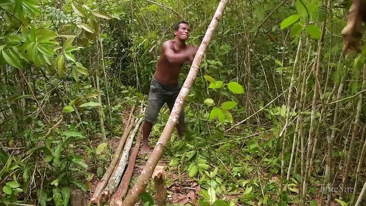 Build Underground Swimming Pool Water Slide Around Secret Underground House - Primitive Technology