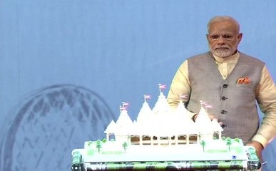 अबू धाबी: पीएम मोदी ने मंदिर की रखी आधारशिला