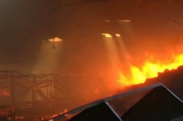 उत्तर प्रदेश: कानपुर की फैक्ट्री में लगी भीषण आग