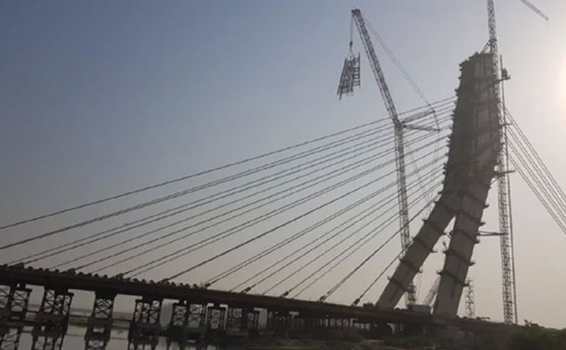 दिवाली पर दिल्ली वालों को मिलेगा सिग्नेचर ब्रिज का तोहफा