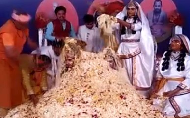 ब्रज में रंगोत्सव: फूलों और रंगों से खेली गई परंपरिक होली