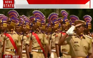 Khoj Khabar : जश्न-ए-आजादी में जुटा कश्मीर, मनमोहक नृत्य पेश कर रहे कलाकार