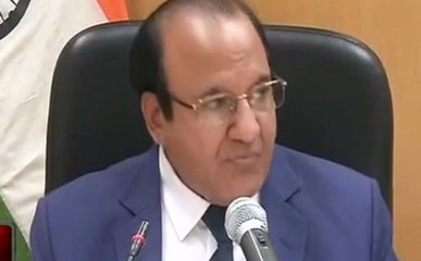 गुजरात चुनाव: EC ने की मतदान की तारीखों की घोषणा