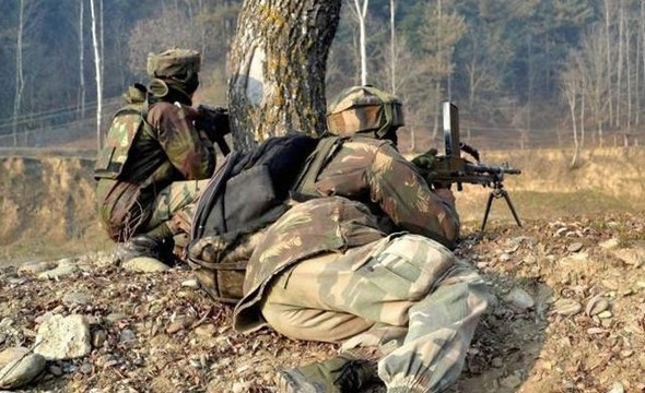 जम्मू कश्मीर : आतंकियों संग मुठभेड़ में पुलिसकर्मी शहीद