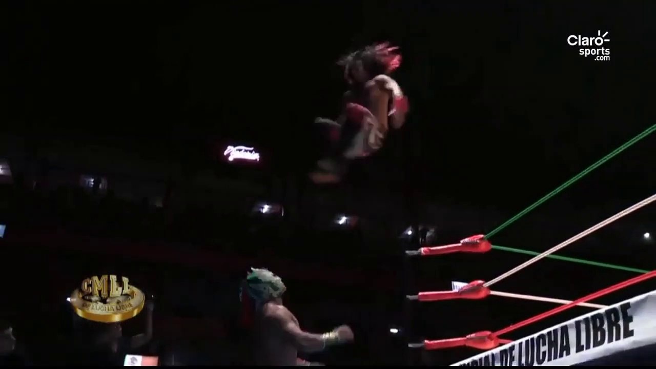 Dragon Lee vs. Kamaitachi (12-04-15)