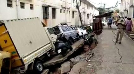 ಒಂದು ದಿನದ ಮಳೆಗೇನೆ ಬೆಂಗಳೂರಿನಲ್ಲಿ ರಸ್ತೆ ಕುಸಿದ್ರೆ ಮಳೆಗಾಲ ಶುರುವಾದ್ರೆ ಏನ್ ಕಥೆ | Laggere | Oneindia Kannad