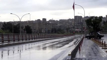 Kısıtlamanın üçüncü gününde de sokaklar boş kaldı