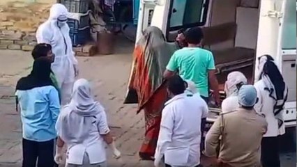 कोरोना संक्रमित मां ने बच्चे को दिया जन्म तो बिना जांच के परिजनों को सौंपा