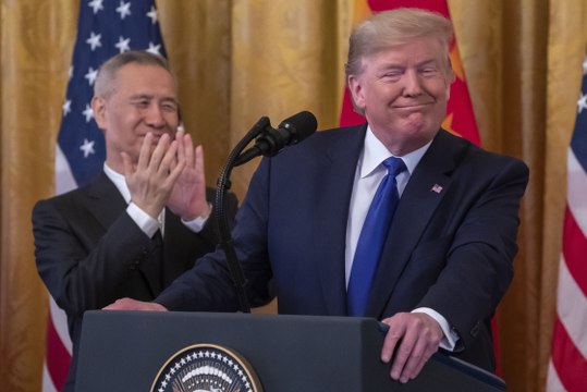 Trump pide inyectar desinfectante contra el coronavirus