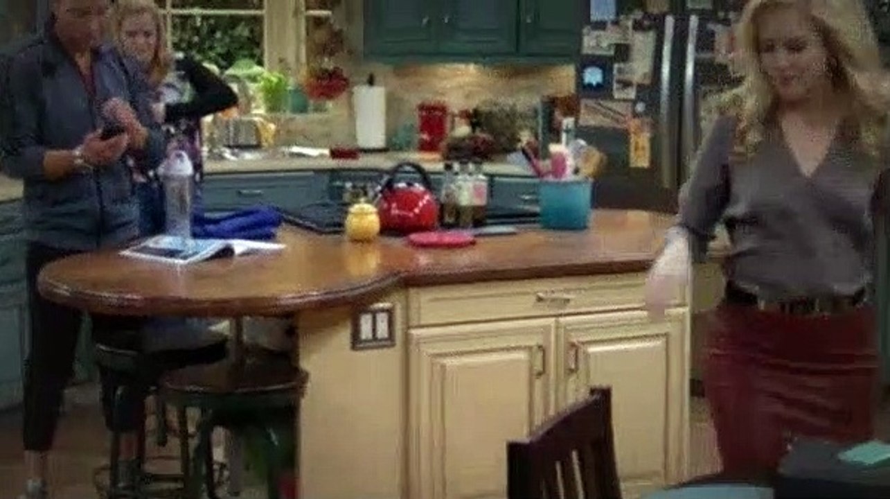 Melissa And Joey S03E27 - video Dailymotion