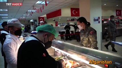 Yabancı ülkelerde görevli Mehmetçiğin ilk iftarı