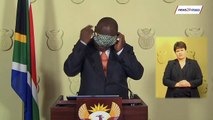 Güney Afrika Devler Başkanı'nın canlı yayında maskeyle imtihanı