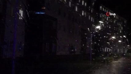 Bingöl'de yurtta misafir edilen vatandaşlar, sağlıkçılar için alkış tuttu