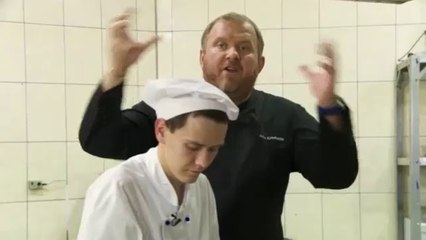 "На ножах" с Константином Ивлевым 2  сезон 1 серия.