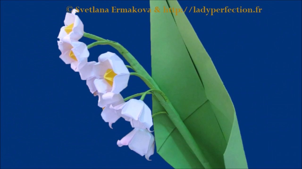 Origami :  Brin de muguet,  porte-bonheur.  Part 2.