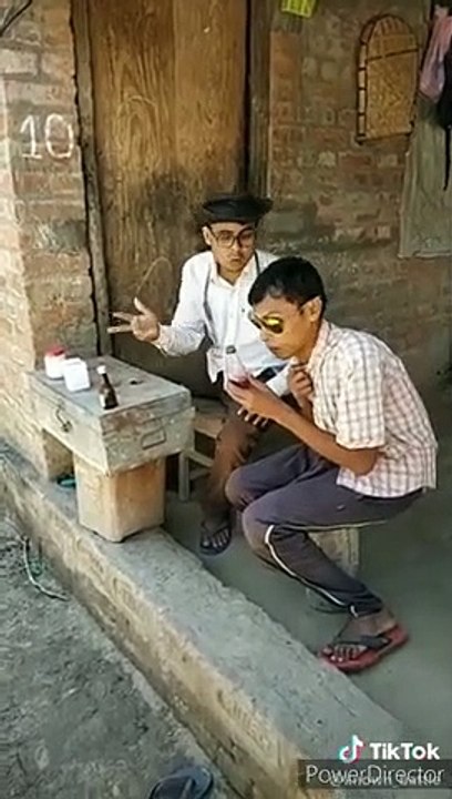 _TikTok  Tik Tok comedy video __ tik tok funny vid(480P)