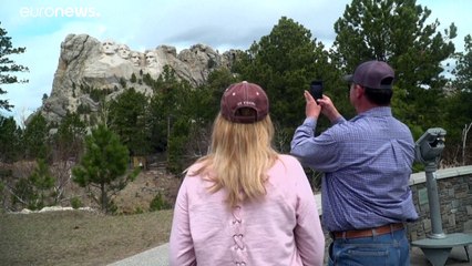 Norte-americanos furam quarentena em pleno surto de covid-19